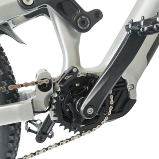 Robustes TWHEELS E-Mountainbike mit Vollfederung für den Trail.